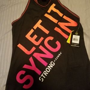 Sync strong by zumba top